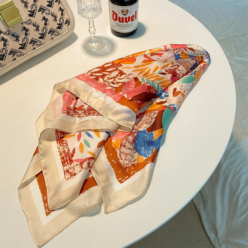 Small square scarf female French ethnic style retro versatile summer sunscreen silk scarf ins seaside beach sunshade shawl headscarf