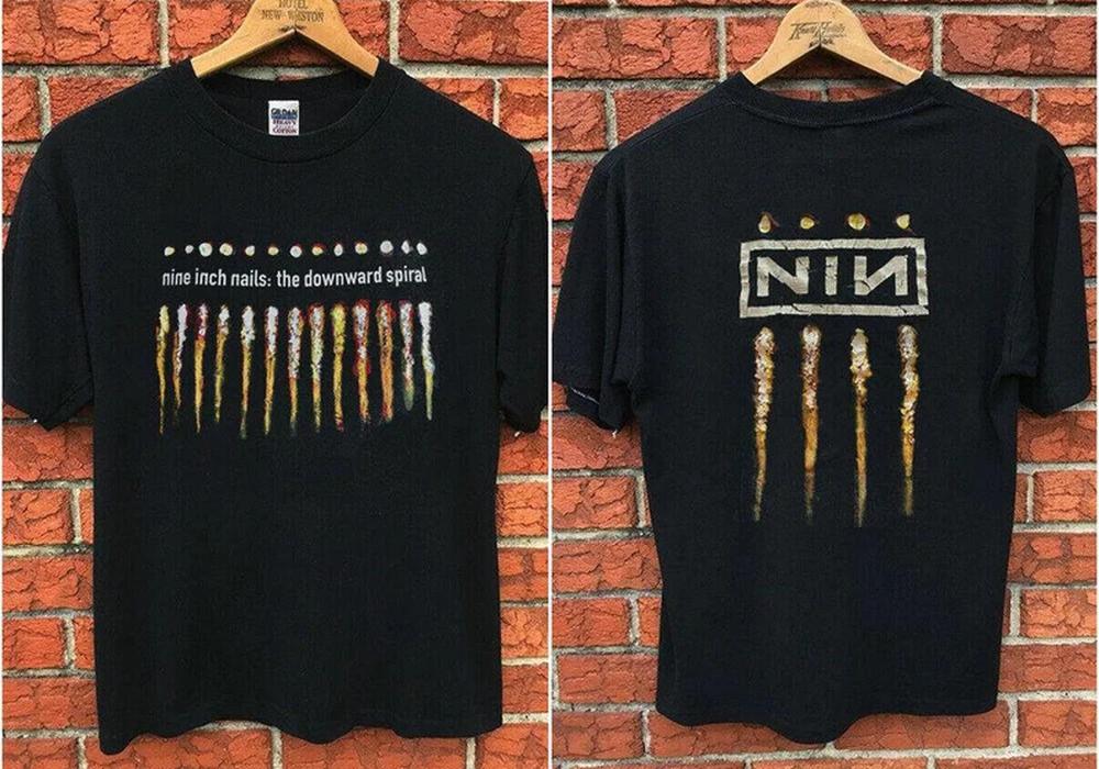 

Nine Inch Nails Downward Spiral Tour Vtg 1994 reprint 16D490 Unisex T-Shirt S