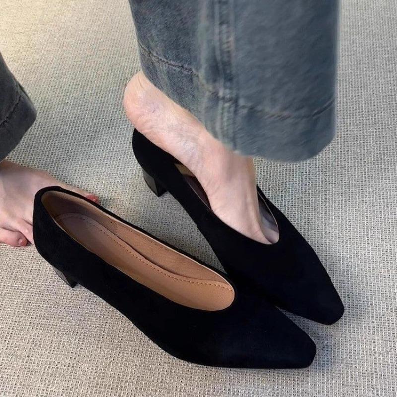 Fashion Vintage Pointed Toe Women Granny Shoes Fashion Shallow Slip On Shoes Dancing Party Prom Ladies Pumps Shoes