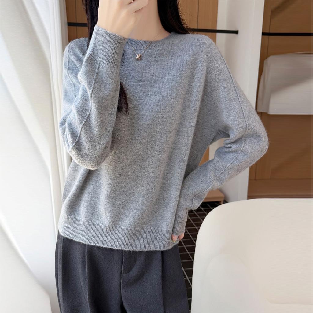 Round-neck Wool Sweater - Loose-fitting, Slimming, Long-sleeved Knitted Top with Warm Design, Base Layer Shirt