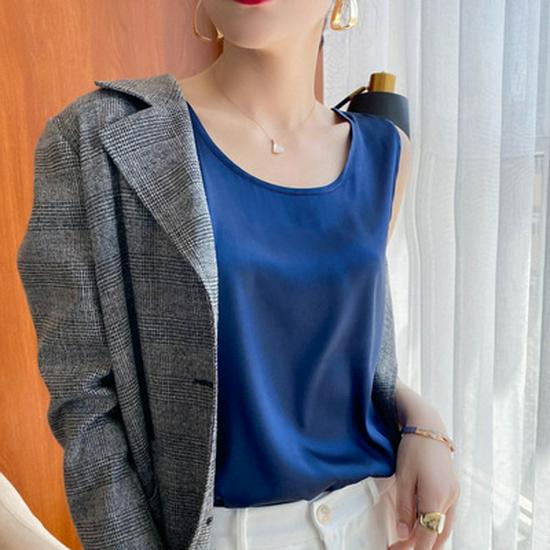Plus Size Satin Acetate Silk Camisole for Women - Versatile Base Layer or Outerwear