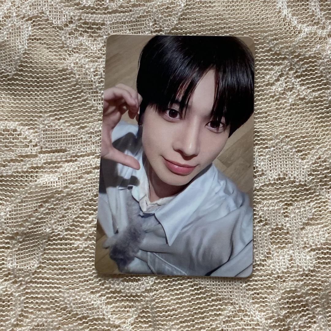 

[USED] Taehyung FC Introduction TXT EP. 2 New Membership Fan Club Trading Card