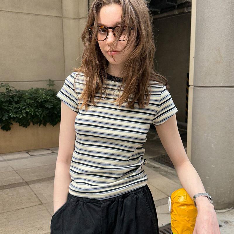 Women Casual Striped Slim Fit T Shirt Short Sleeve Tee with Round Neck Straight Shoulder Bottoming Tops