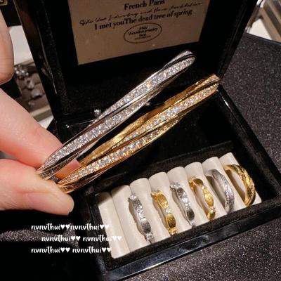 Vintage Italienisches Möbius-Armband mit Pavé-Diamanten und handgebürstetem Zirkonring