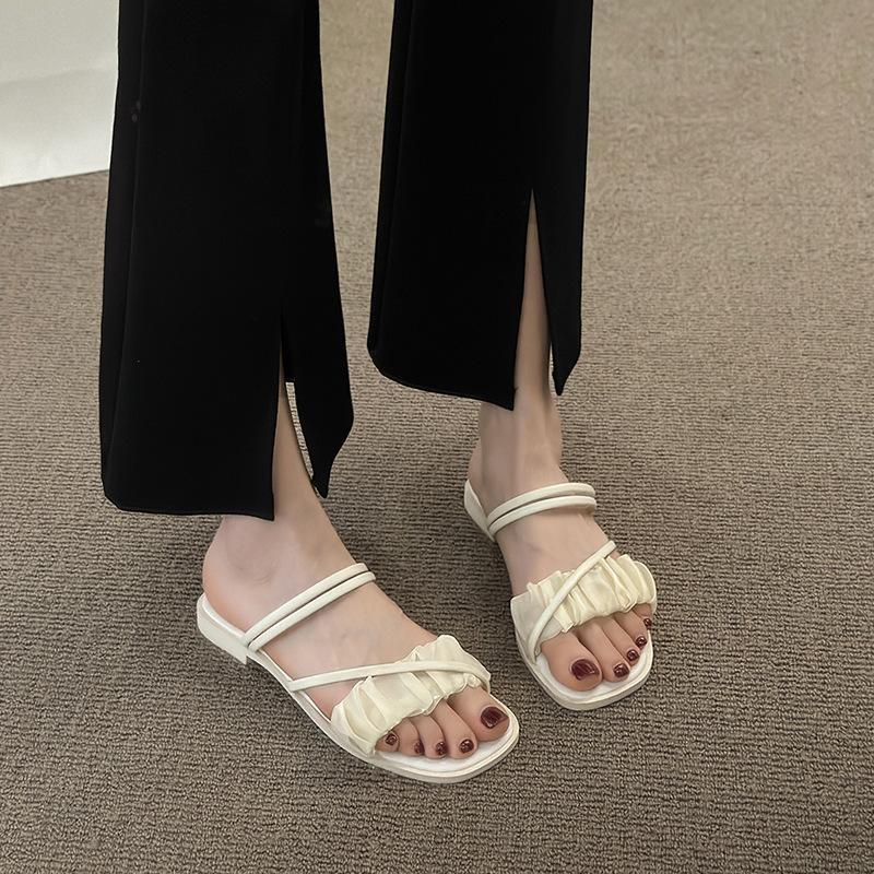 Flat Sandals Women's Summer Fashion with Skirt New High-end Beach Sandals