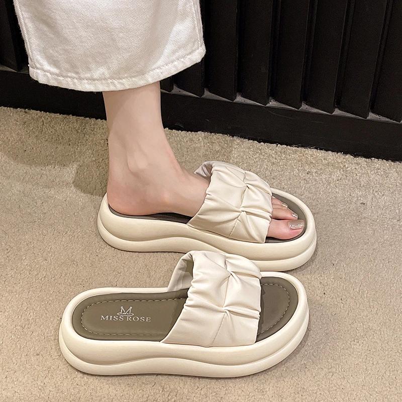 Dicksohlige Plissee-Slipper für Damen Schuhe 2024 Sommer Neu Koreanischer Stil Damen Lässige Pantoletten Frau Runde Zehen Keil Strand-Sandalen