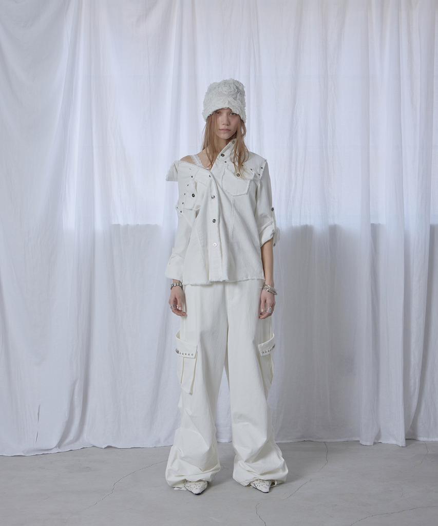 Aesimeteuli Crown Structured Pocket Pants / Ivory