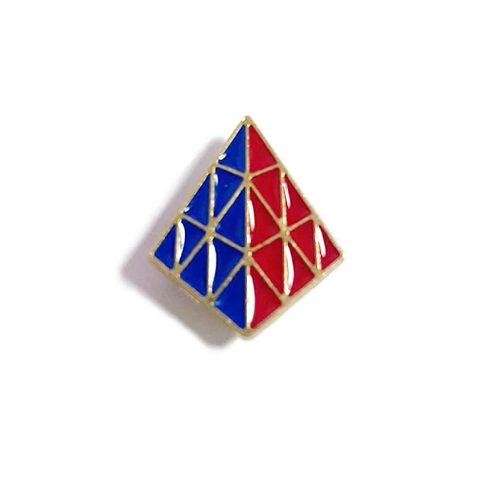 

Hot Geometry Color Polyhedral Cube Magnetic Brooch Classic Trend Fashion Versatile Cute Clothes Bag Badge Jewelry Gift