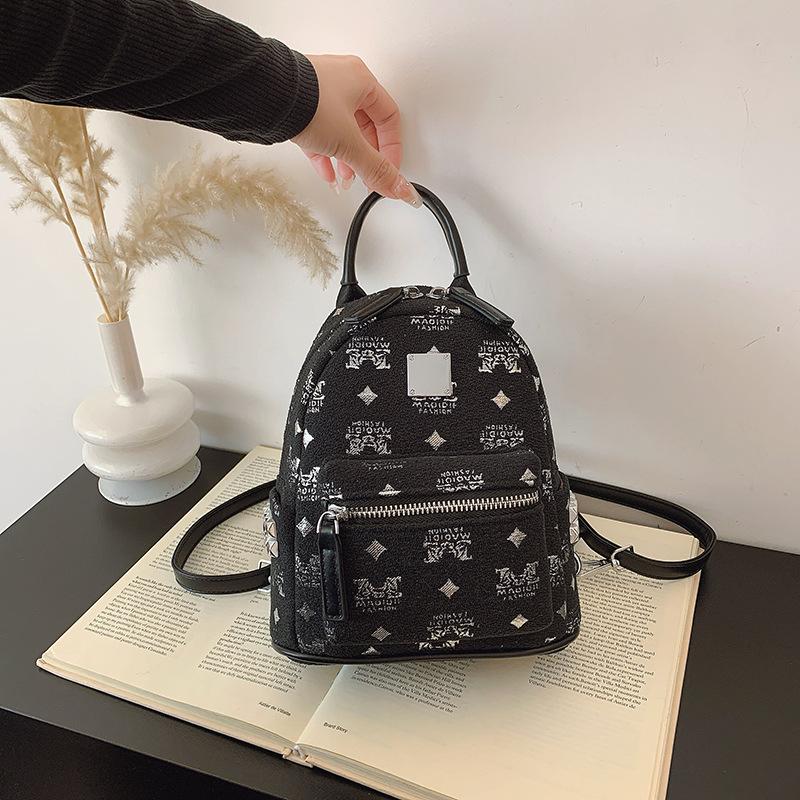 

Мини-рюкзак новая высококлассная ретро универсальная сумка легкий дорожный маленький рюкзак чёрный