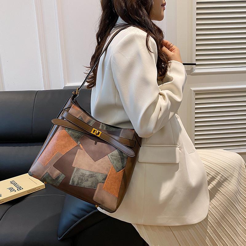 Ielgy Female Bag Large-Capacity Tote Bag High-End Retro Niche Shoulder Messenger Bag Commuter All-