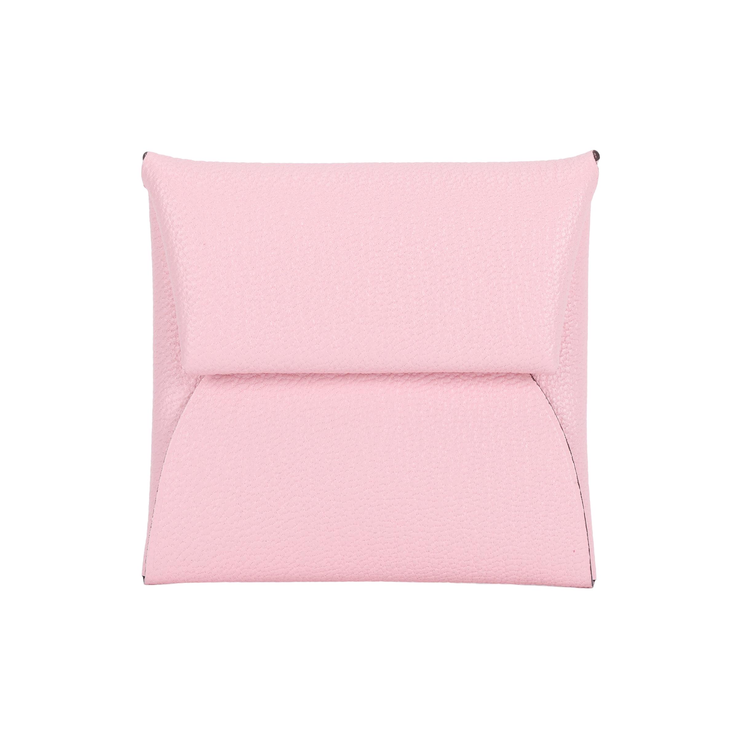 

Hermès Bastia Metallic Texture Mysore Goatskin Coin Purse Women s Pink One Size-Shopping Bag Set(Basic Set+Shopping Bag) рожевий