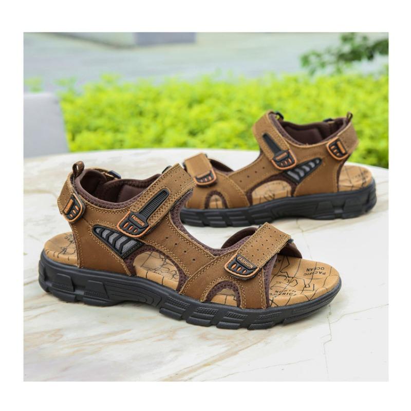 Sandals Men's Thick Soled Open Toed Men's Beach Shoes Soft Soled Oversized Outdoor Casual Shoes