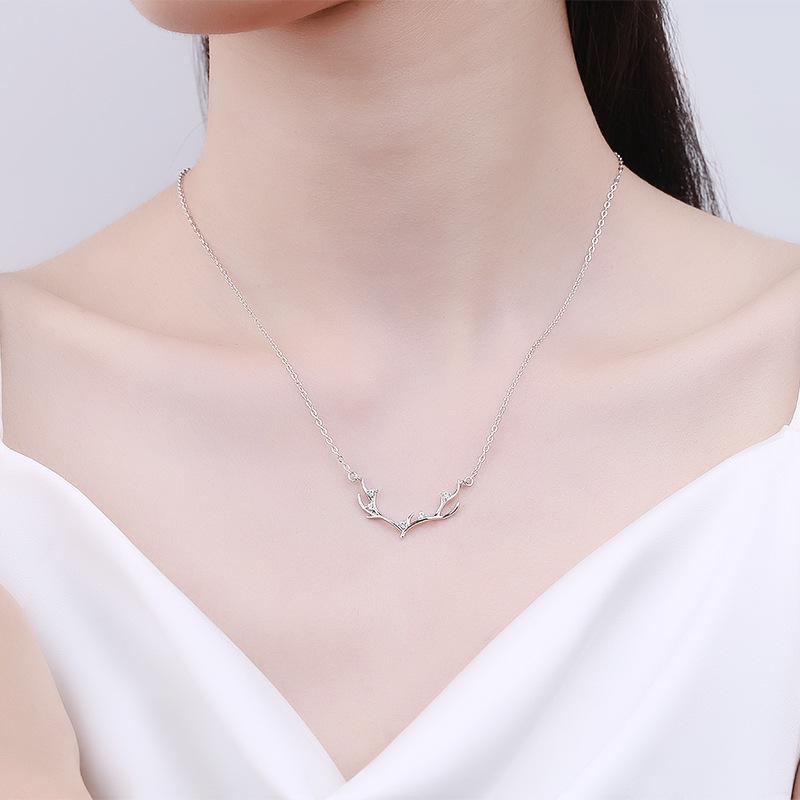 S925 Sterling Silver Reindeer Antler Pendant Necklace - Minimalist Christmas Jewelry for Women