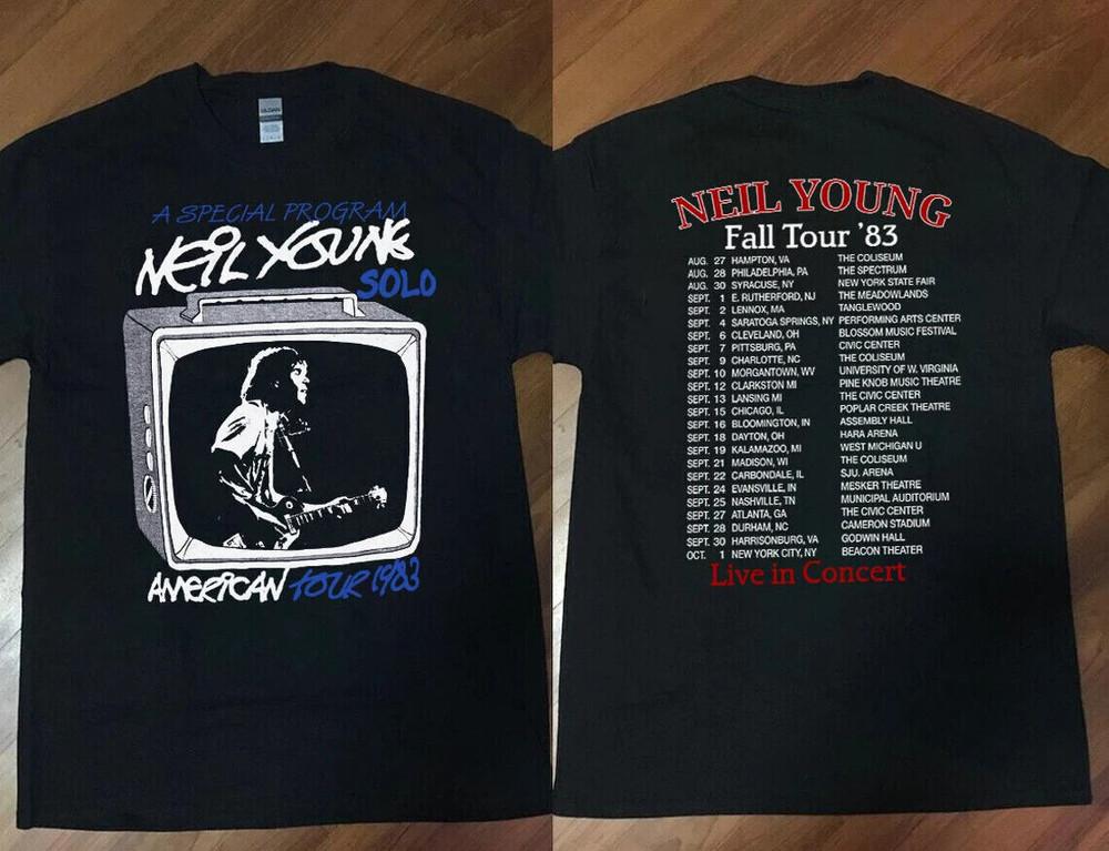 Vintage Neil Young T-Shirt Neil Young Fall Tour '83 Live In Concert