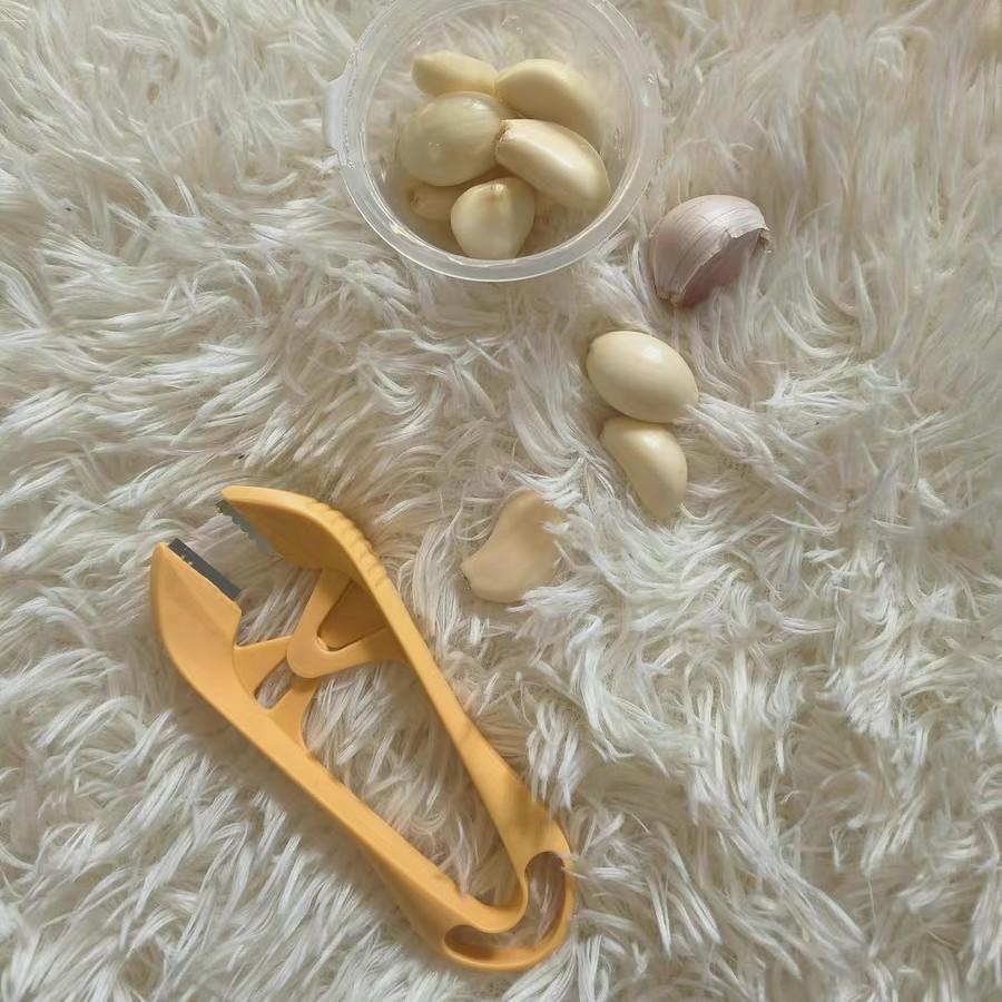 1PCS Garlic Skin Remover Clips Stainless Steel Vegetable Peeling Tool Garlic Peeling Tweezers Tongs Kitchen Gadgets