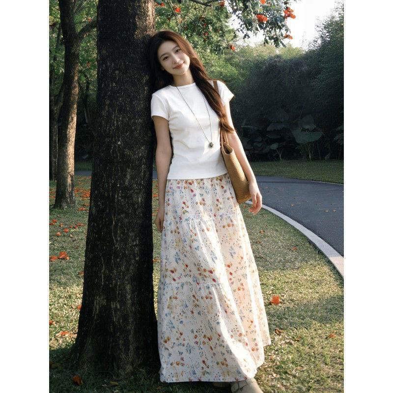 2026 summer two-piece long dress Korean gentle sweet sister small dopamine wear floral skirt suit women