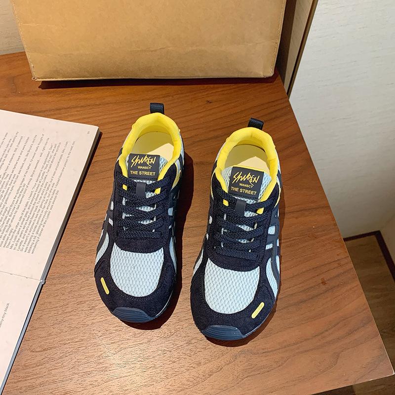 2025 New Spring and Autumn Fashion Casual Shoes Children's Thin-soled Sports Shoes German Training Shoes Mesh Comfortable Dad Shoes Women's