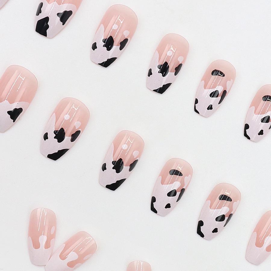 Trendy Nude Cow Print Medium Ballet Nails - Transparent, High-End, Wearable, Simple, Hot-Selling Design