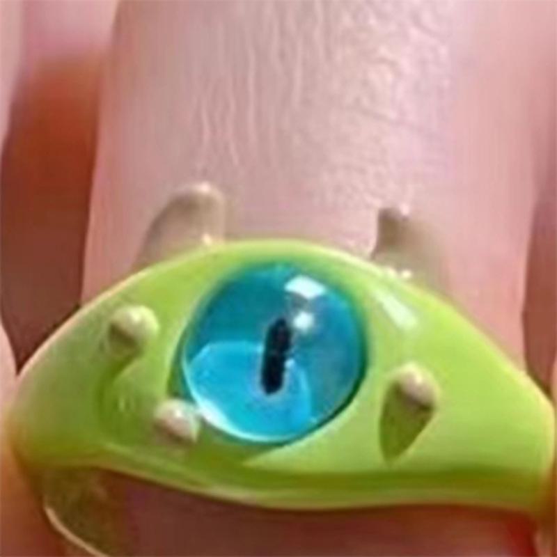 Adorable Cartoon Sausage Mouth Ring: Quirky, Fun, and Fashionable Hand Jewelry