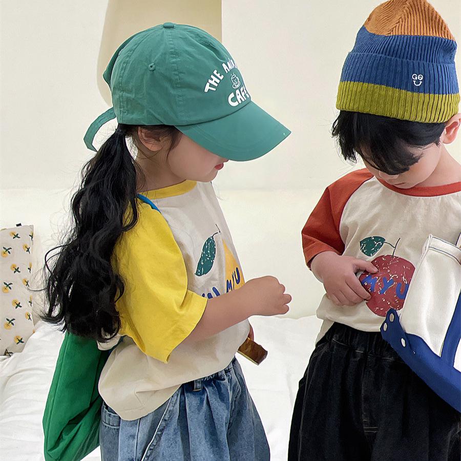 Koszulka z rękawem raglanowym Jiaye Kids na lato 2025 - Chłopięca i dziewczęca z kreskówkowym nadrukiem owoców