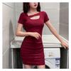 Elegant U-neck Pleated Dress: Sexy, Waist-cinching, Hip-hugging Style
