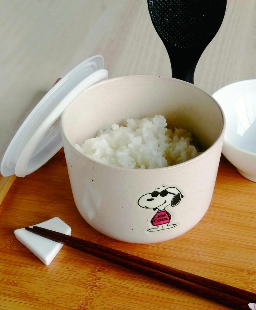Snoopy Rice Storage 13cm Diameter X 9cm Height Airtight Storage Made In Yamaka Container, Large, (800ml), Hygienic, One-Touch Container,