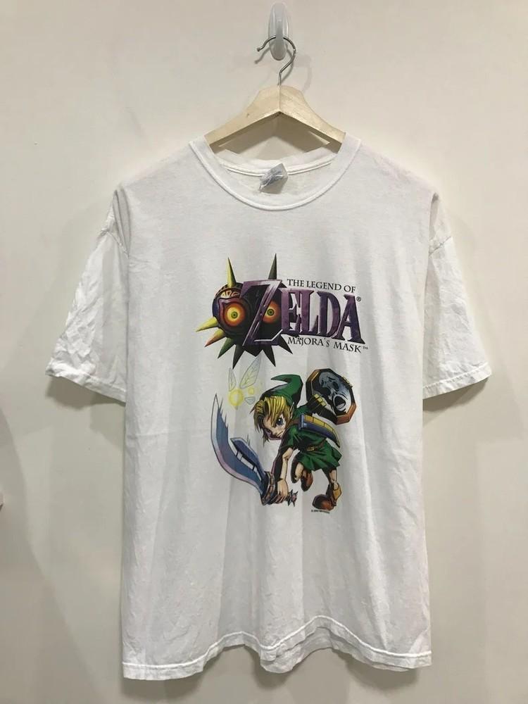 

Vintage 2000s The Legend of Zelda Majora’s Mask T-Shirt Unisex T-Shirt M
