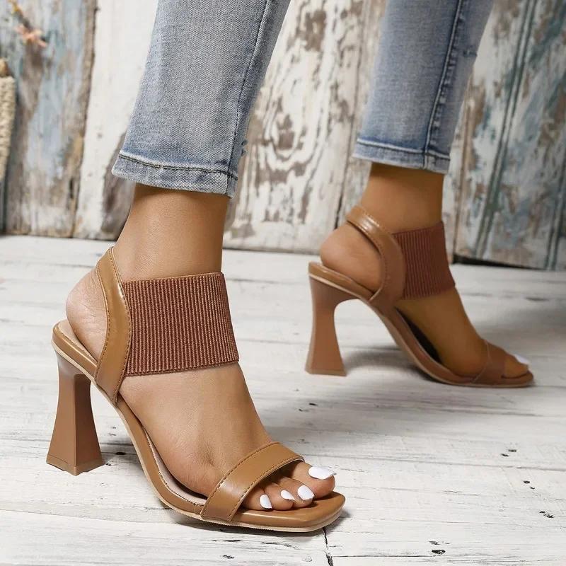 Moda 2024 Nowe Duże Damskie Buty Szerokie Letnie Cienkie Obcasy Wysokie Obcasy Modne Codzienne Sandały dla Kobiet Duży Rozmiar 40