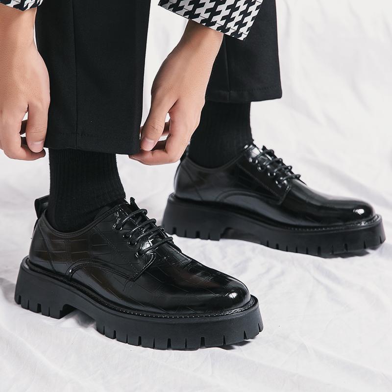 Spring Autumn Crocodile Pattern Loafers Men's Fashion Designer Black Patent Leather Shoes Outdoor Fashion Casual Shoes for Men