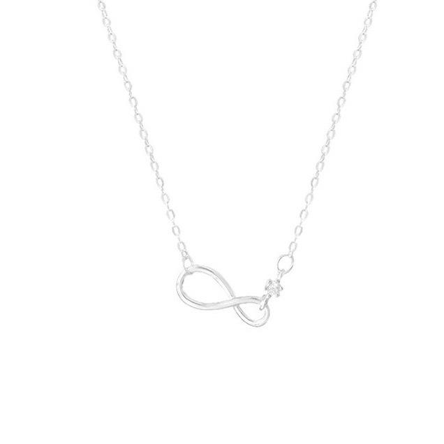 S925 Infinity Symbol Necklace for Women - Elegant High-End Light Luxury Ins Style Exquisite Collarbone Chain