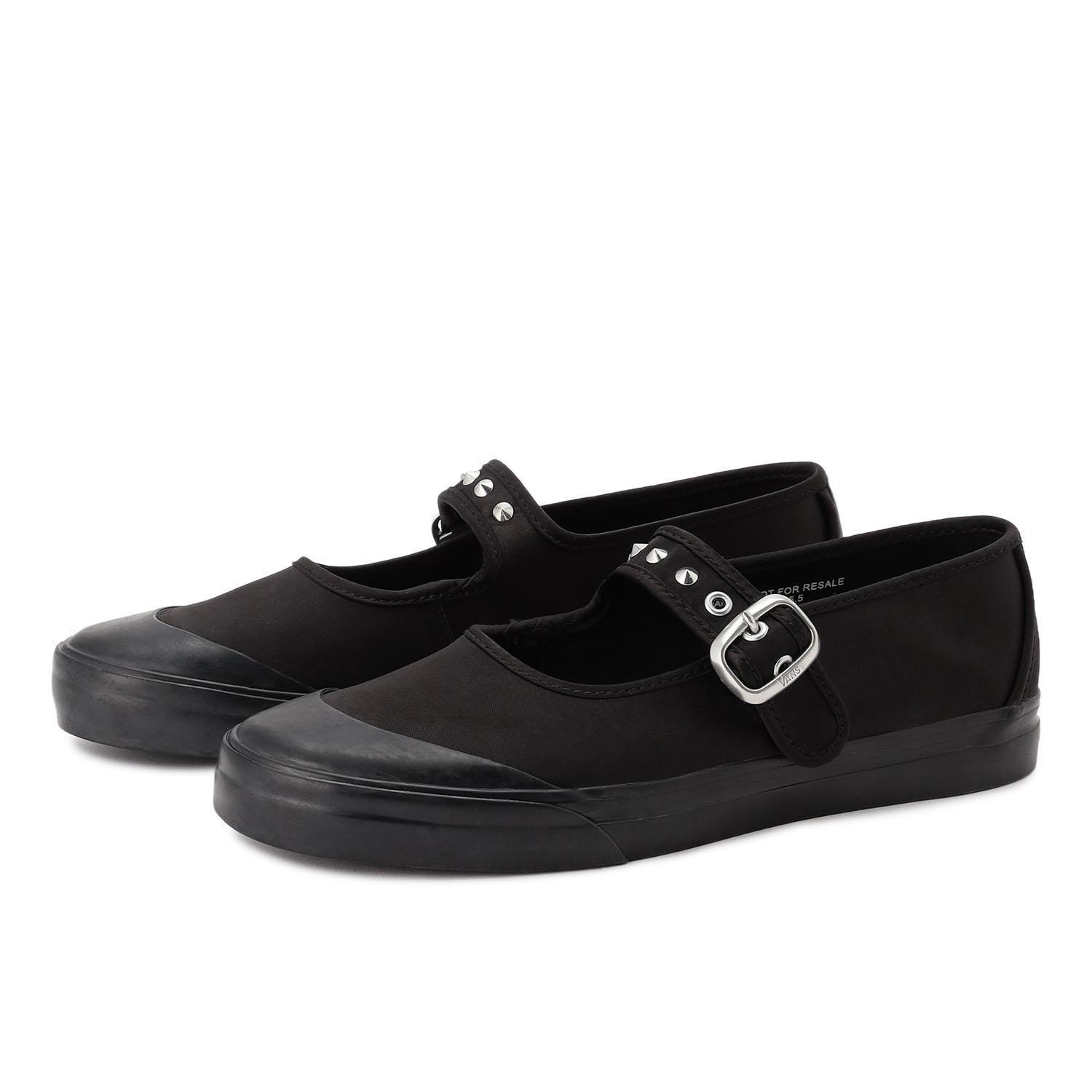 VN000D34BMA Vans PREMIUM MARY JANE LOWPRO STUDS BLACK (Men s) 5