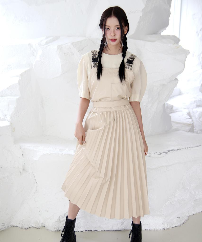 Eipeuleonwei Nudy Pleats Apron Dress Size 2