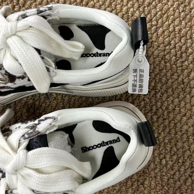 Plum blossom canvas shoes thick soles increase height and breathability niche Xiaobai casual shoes tide