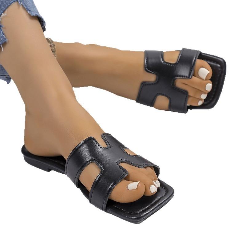 New square-headed open-toed versatile non-slip simple one-word slippers flat-bottomed fashionable beach slippers women