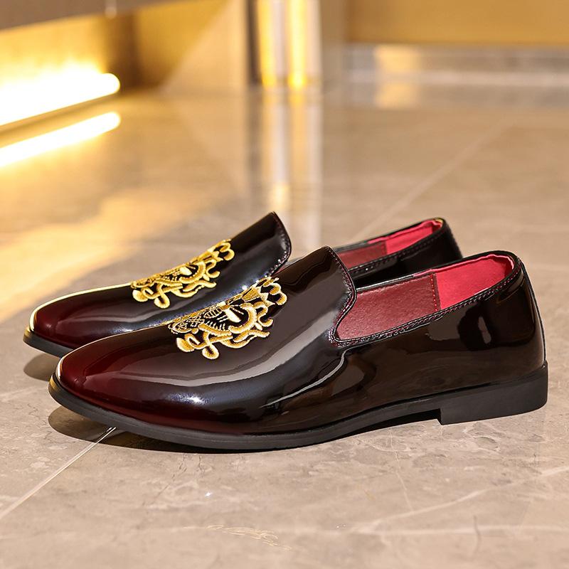 

Модные Роскошные Дизайнерские Мужские Лоферы Классика Вышитые Деловые Туфли Модная Повседневная Кожаная Обувь Банкетные Туфли для Мужчин 40 красный