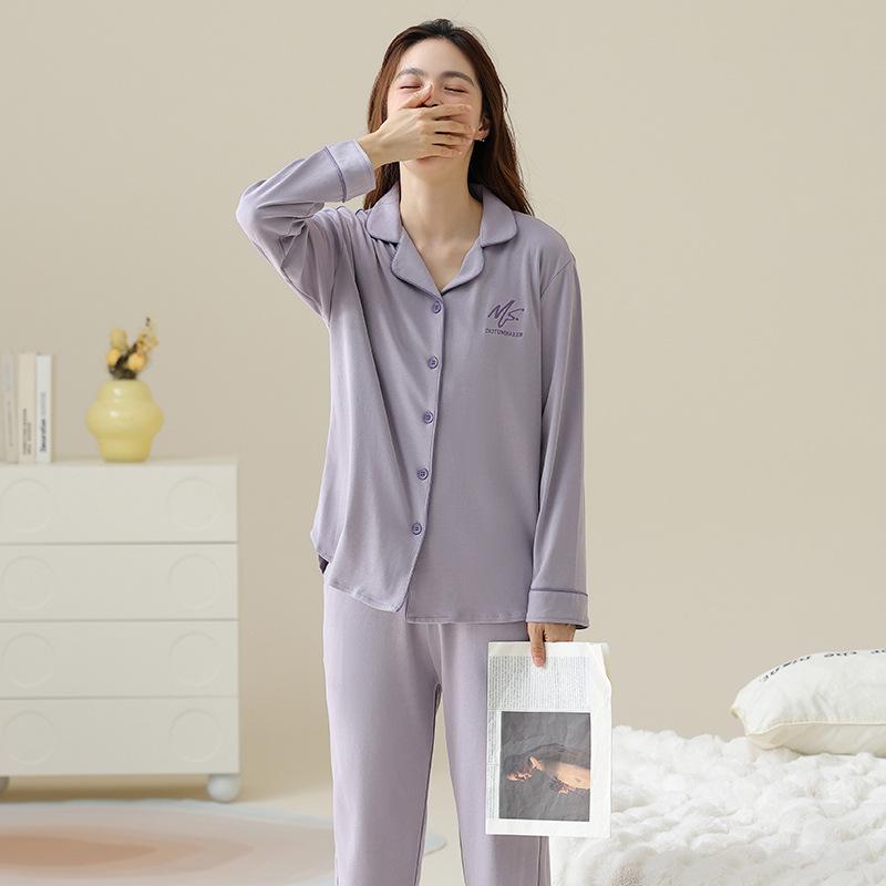 Couple's All-Cotton Long Sleeve Pajamas - Solid Color Cardigan Homewear for Men and Women, Ideal for Autumn and Winter.