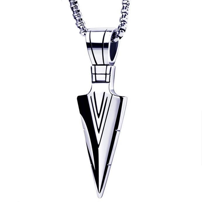 European Retro Punk Claddagh Pendant Necklace for Men