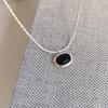 Korean INS Simple Oval Agate Pendant Necklace - Versatile, High-End French Retro Style for Women