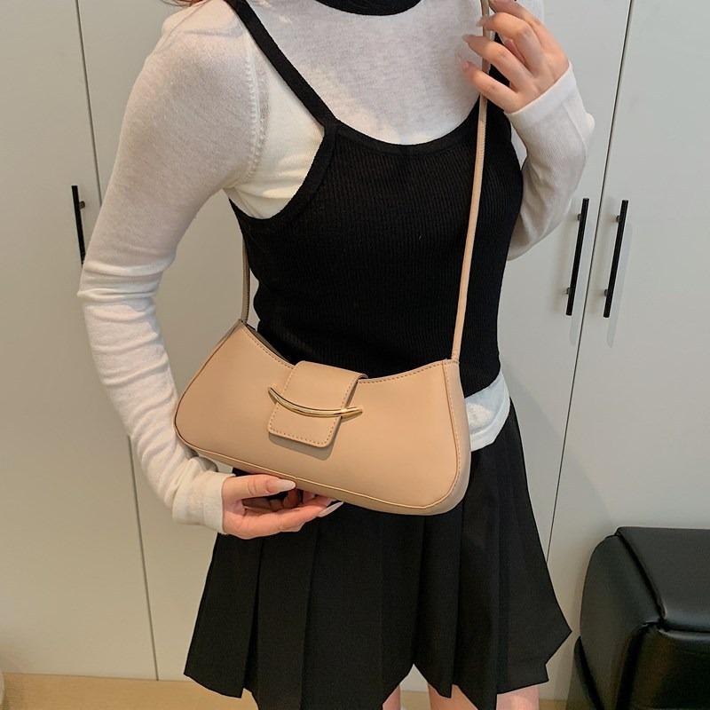 Handbag New Women's Bag Solid Color High Texture Shoulder Underarm Bag Summer Commuter Casual Simple Messenger Bag