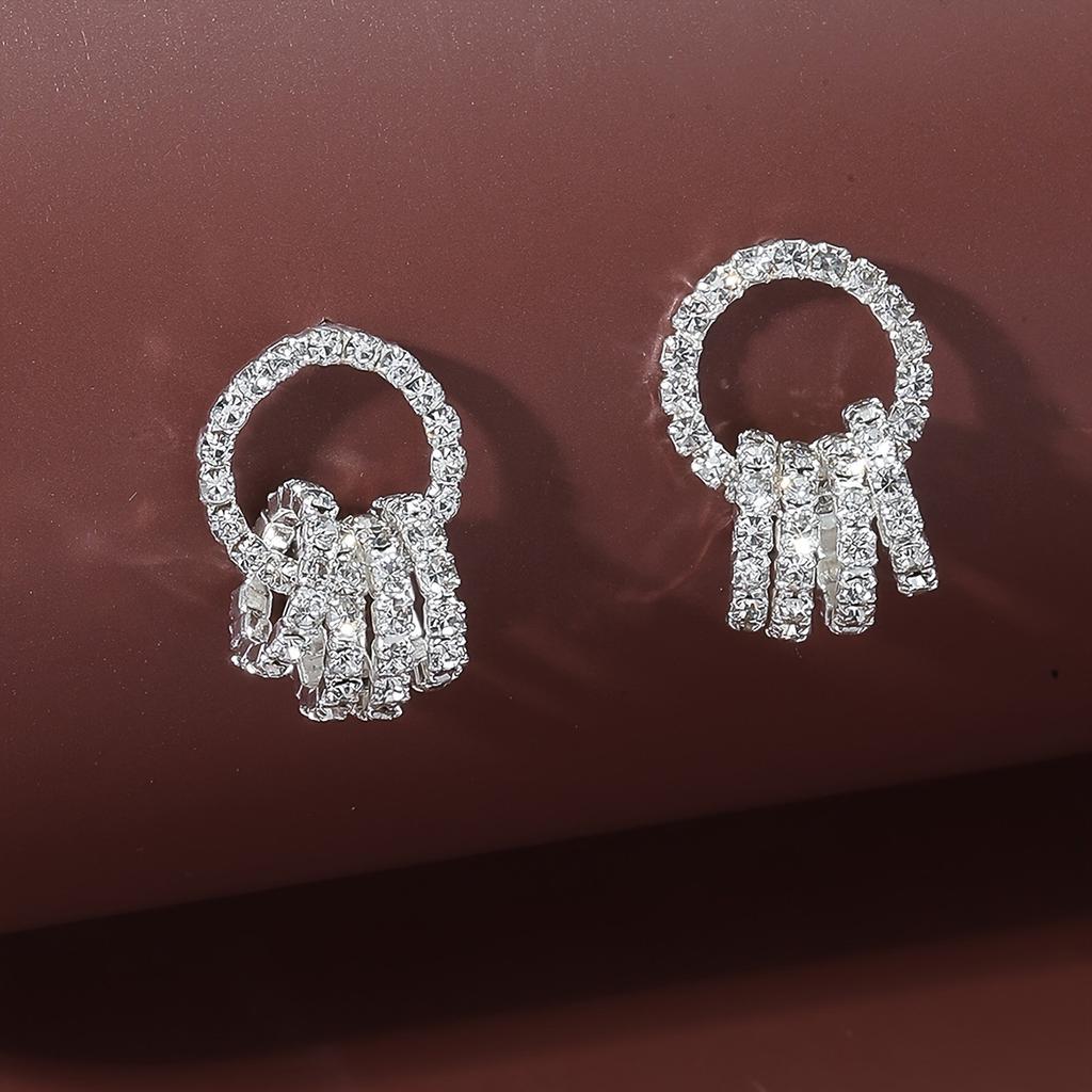 JWER Vintage Smooth Metal Hoop Earrings For Woman Girl Elegent Luxury New Korean Jewelry Temperament Girl's Daily Wear earrings