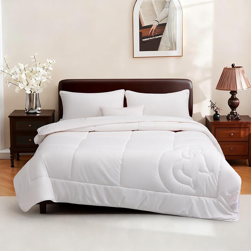 Mercury Cloud Warm Antibacterial Australian Wool Blend Quilt