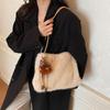 Borsa di peluche Borsa a spalla da pendolare da donna Borsa tote a tinta unita