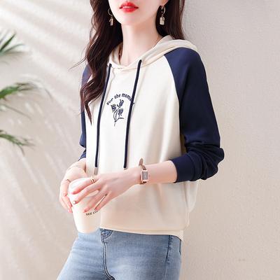 Contrasting Embroidered Tops for Spring New Casual, Versatile, Loose, Simple Raboss Sleeves Hooded Sweatshirt for Women