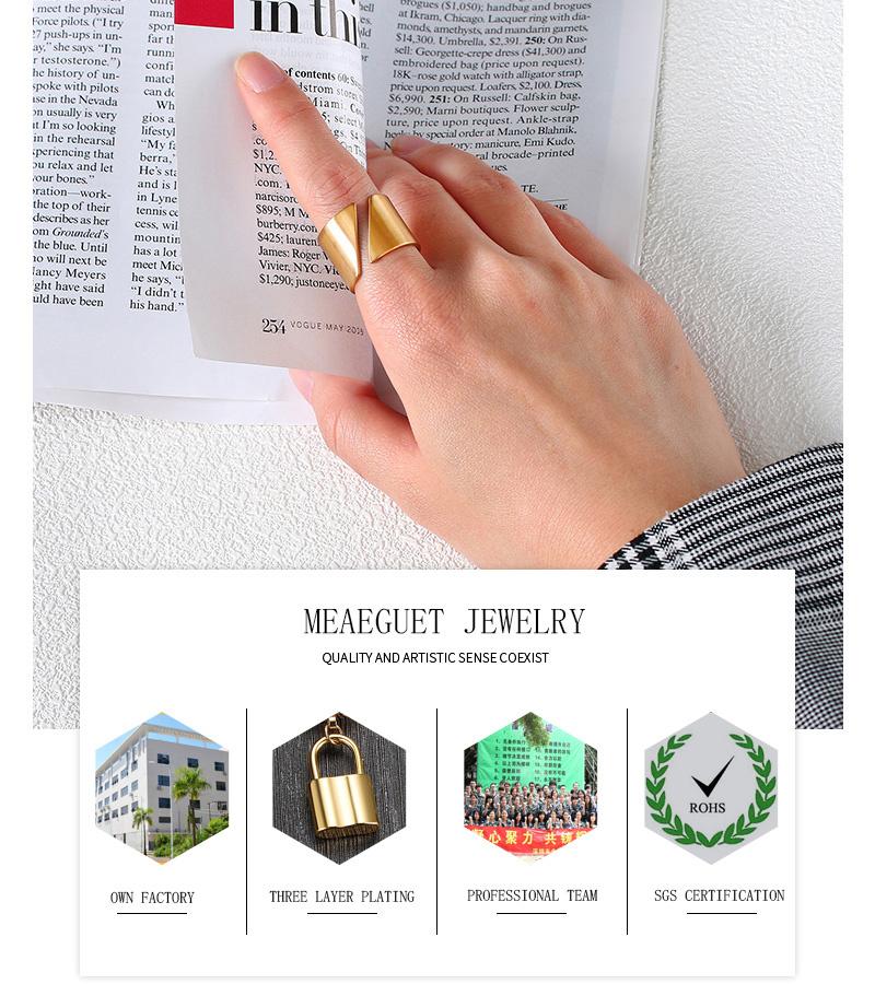 Bague large moderne en acier inoxydable enveloppante pour femmes Bague de doigt géométrique statement Bague de fête superposée Chic