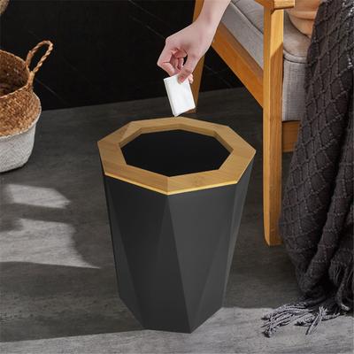 Pomůcky na úklid – Odpadkové koše