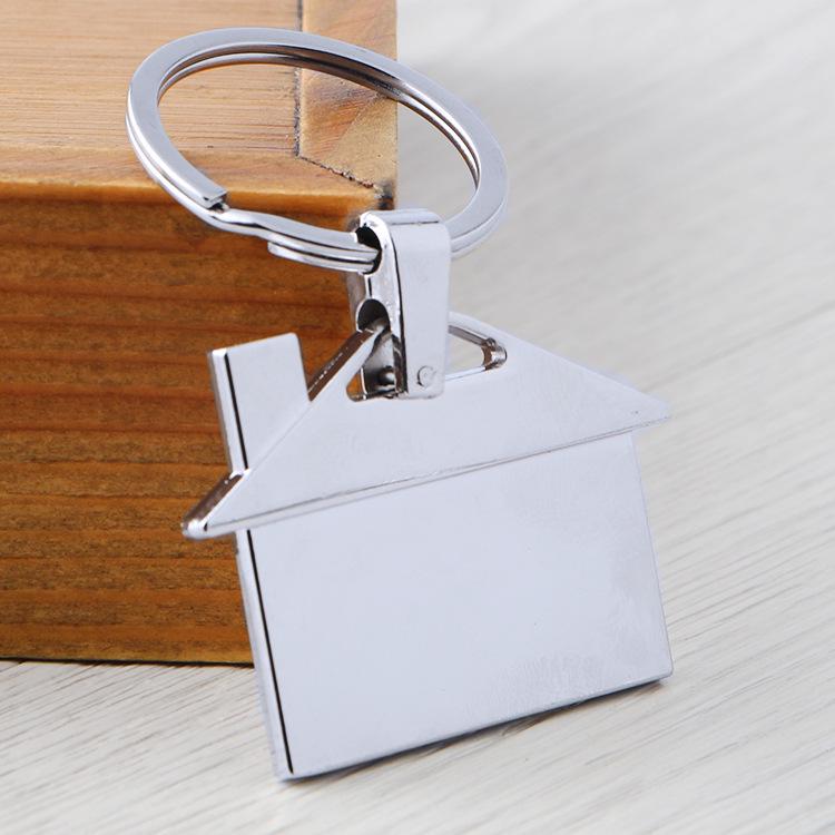 Portachiavi in Metallo a Forma di Casa Personalizzato per Regali Promozionali Immobiliari - Personalizzabile con Nome e Logo Incisi al Laser
