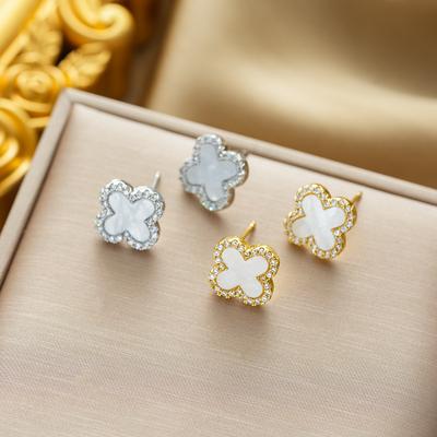 New Lucky Four-Leaf Crocodile Earrings Fashionable, Unique and Versatile Temperature High-end Earrings