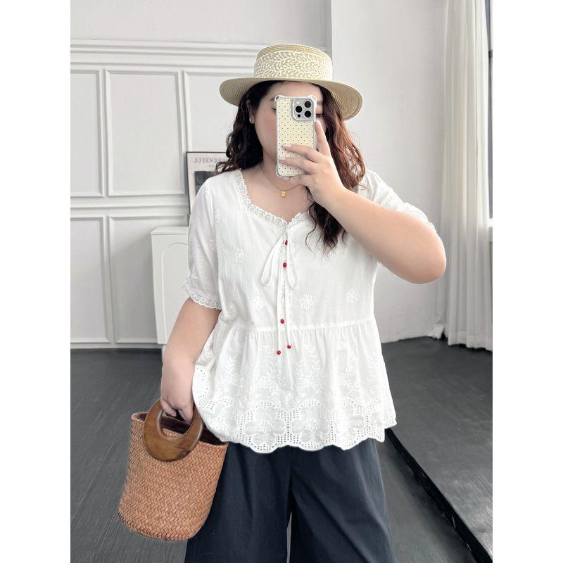 Plus Size Women Clothing [Popular Beautiful Shirt This Year] Chubby Girl Summer Lace Embroidered Hollow Slimming Short Sleeve Shirts