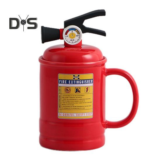 

Кофейные чашки Керамическая чашка для чая Кружка в форме огнетушителя с крышкой Ложка 400 мл Горячие Холодные Напитки Молоко Сок Напиток Кружка Офис Дом Путешествия Подарки красный