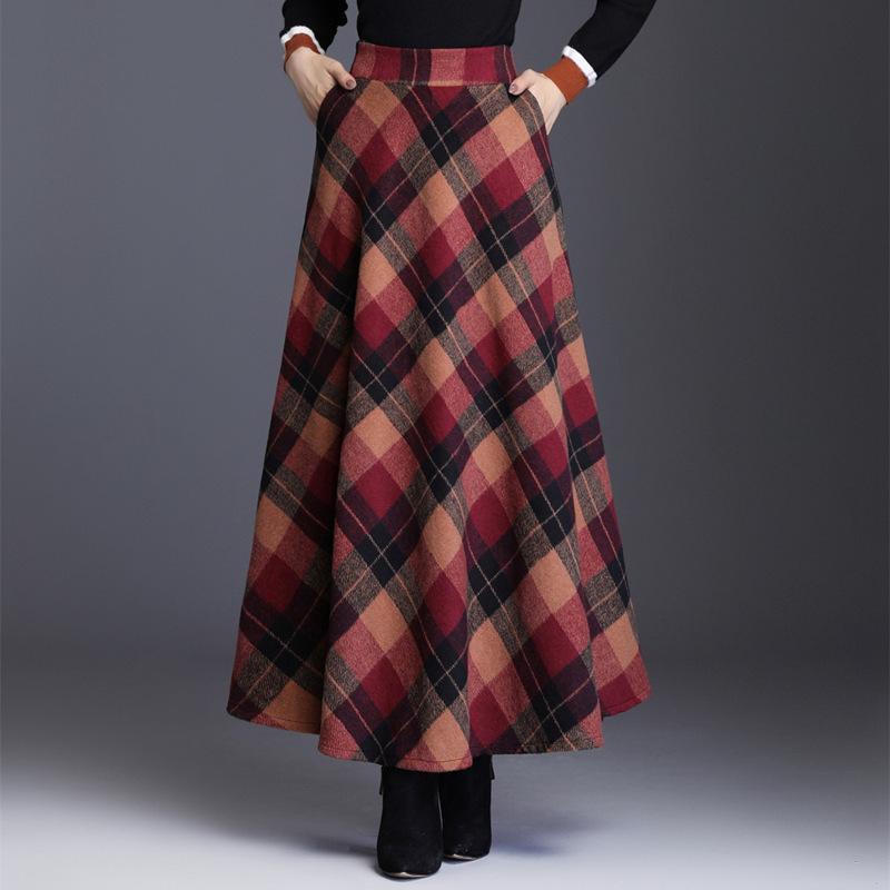 Women's 2024 Autumn/Winter Korean Plaid Wool-Blend A-Line Midi Skirt - Slimming, Thickened, Large Hem